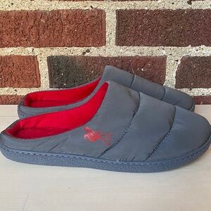 Liverpool Soccer Slippers LFC official. US8/9 (UK 7/8) like new condition